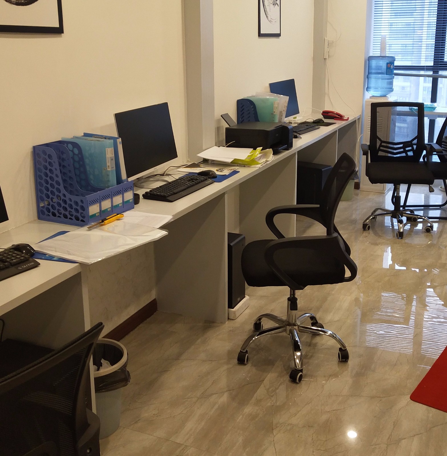 公司内部照片，